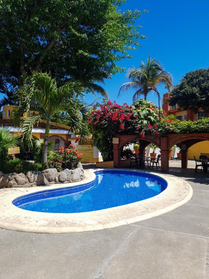 Bungalows As De Oros Rincon de Guayabitos Bagian luar foto